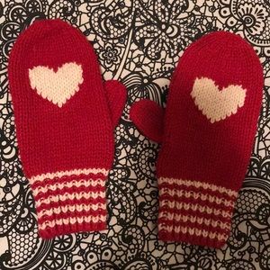 Knit mittens
